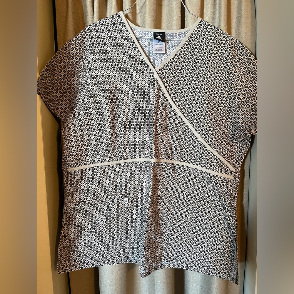 Cherokee Studio Scrub Top